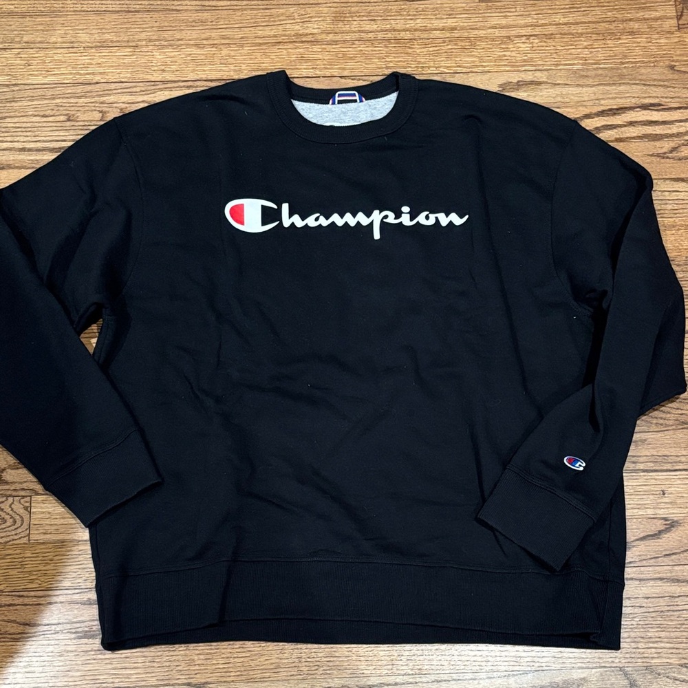 Champion Black Crewneck Sweatshirt with White Logo and Red Accent 2XL Mens